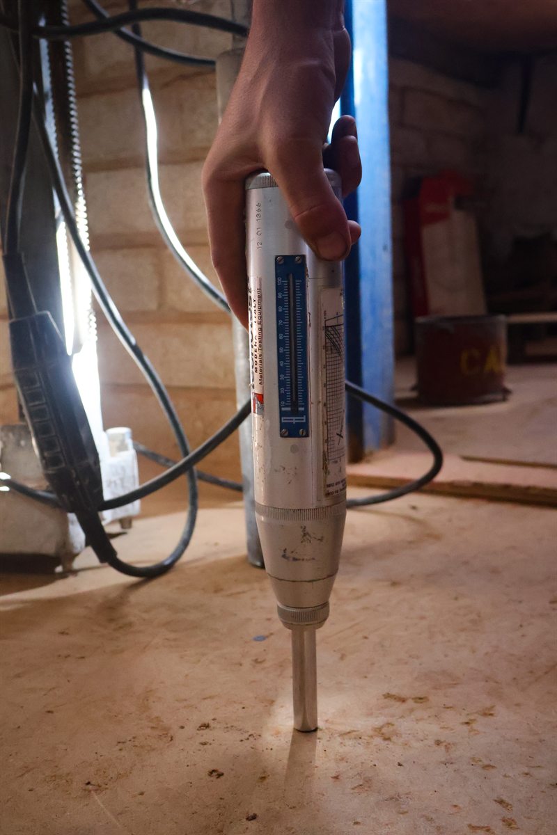 Rebound hammer on concrete surface
