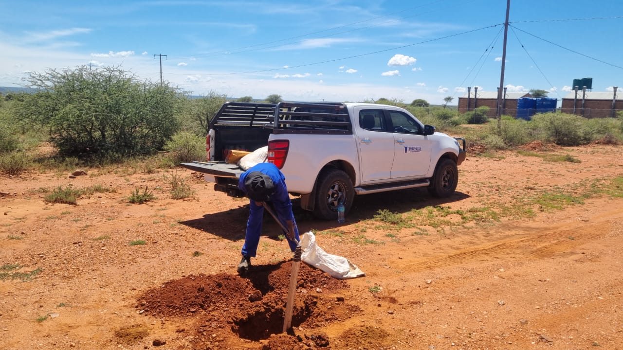 Field investigation work at a geotechnical test pit